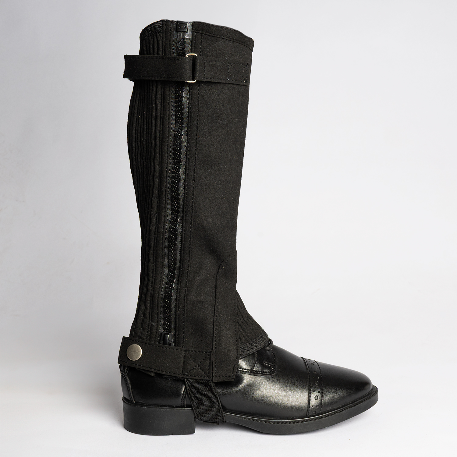 Shortchaps junior Ori Amara