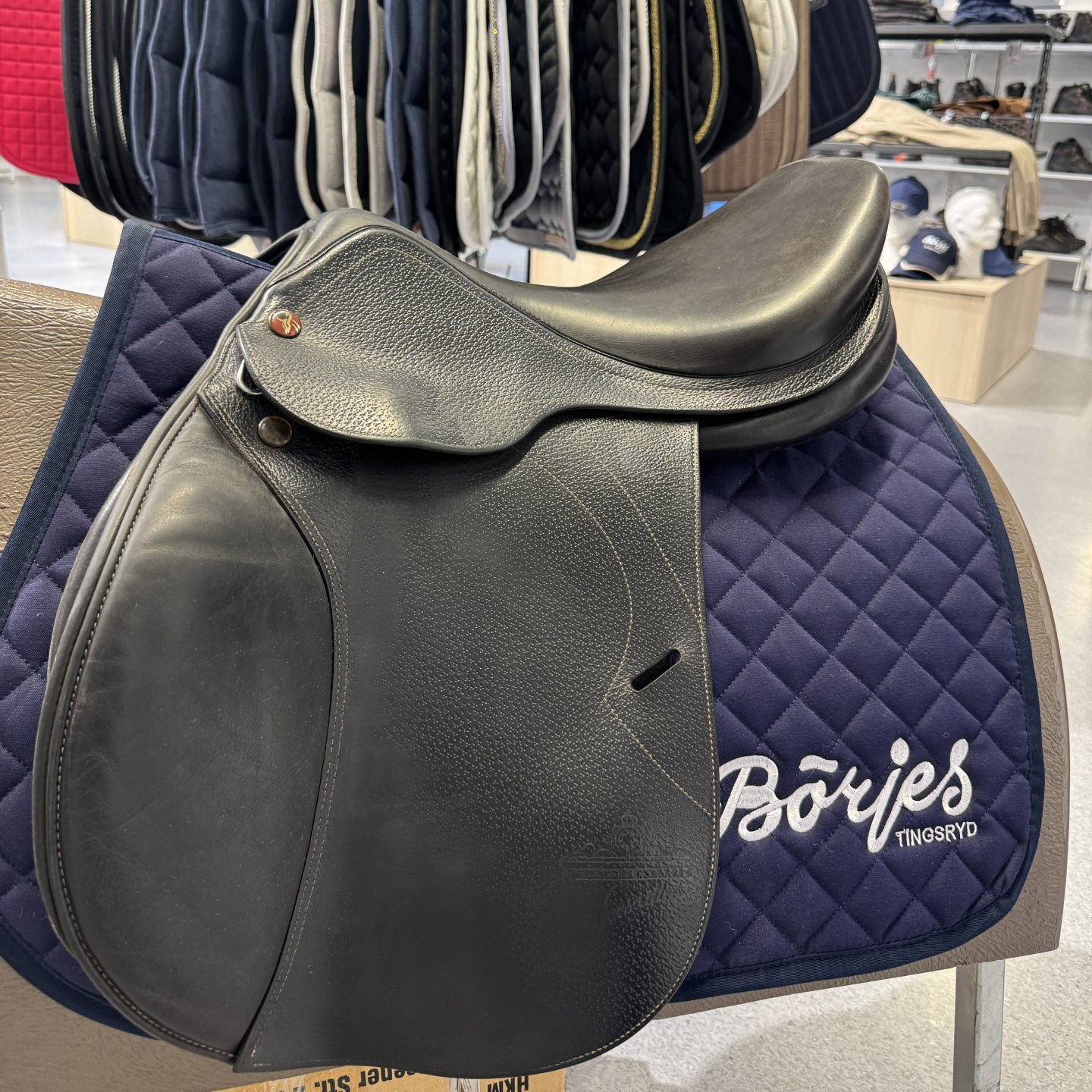 Prestige Versailles 17" N